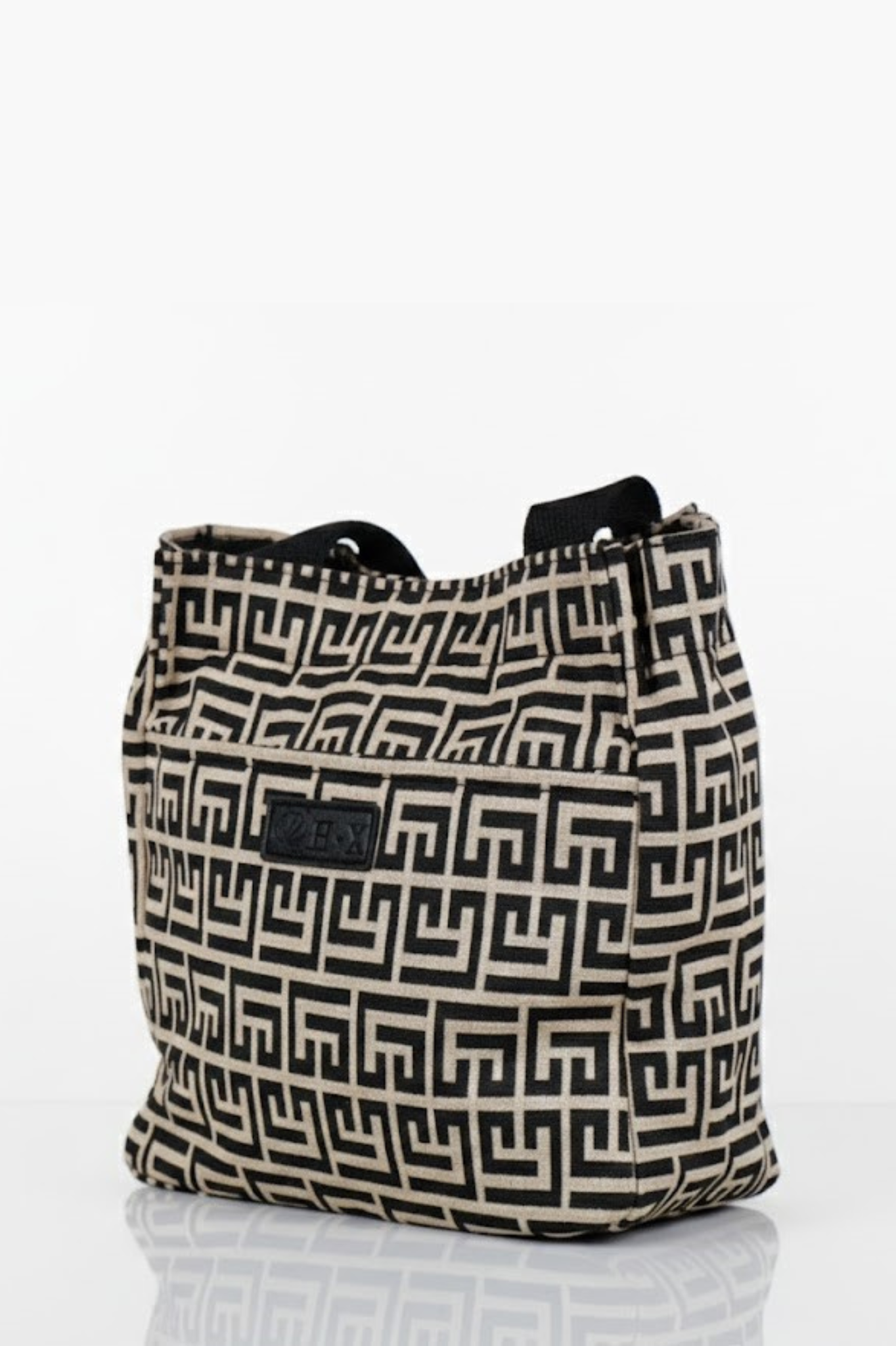 Maze Print Handbag – Trendy Cotton Chic for Everyday Glam