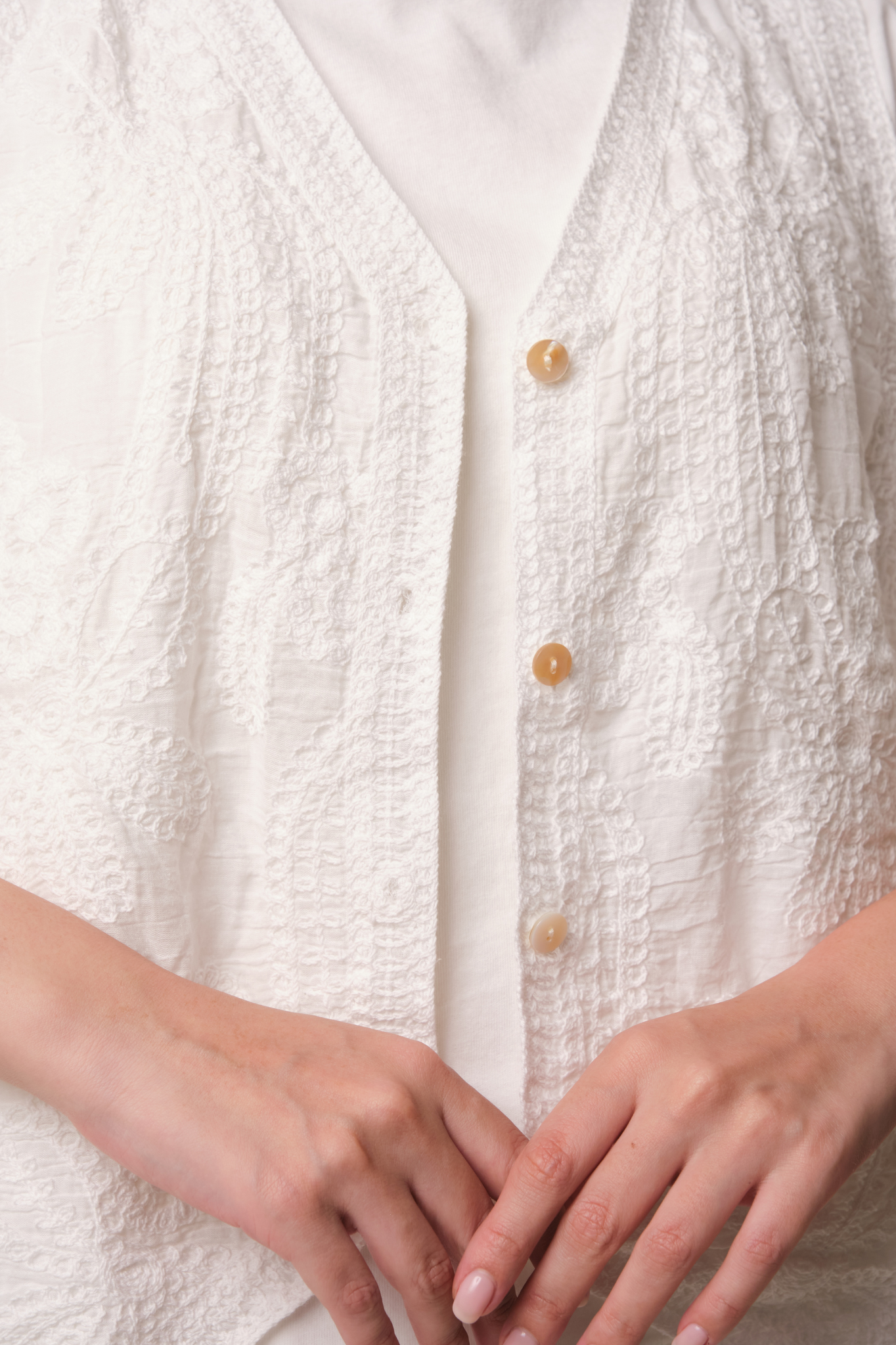 SOMERSET BAY - SLEEVELESS VEST