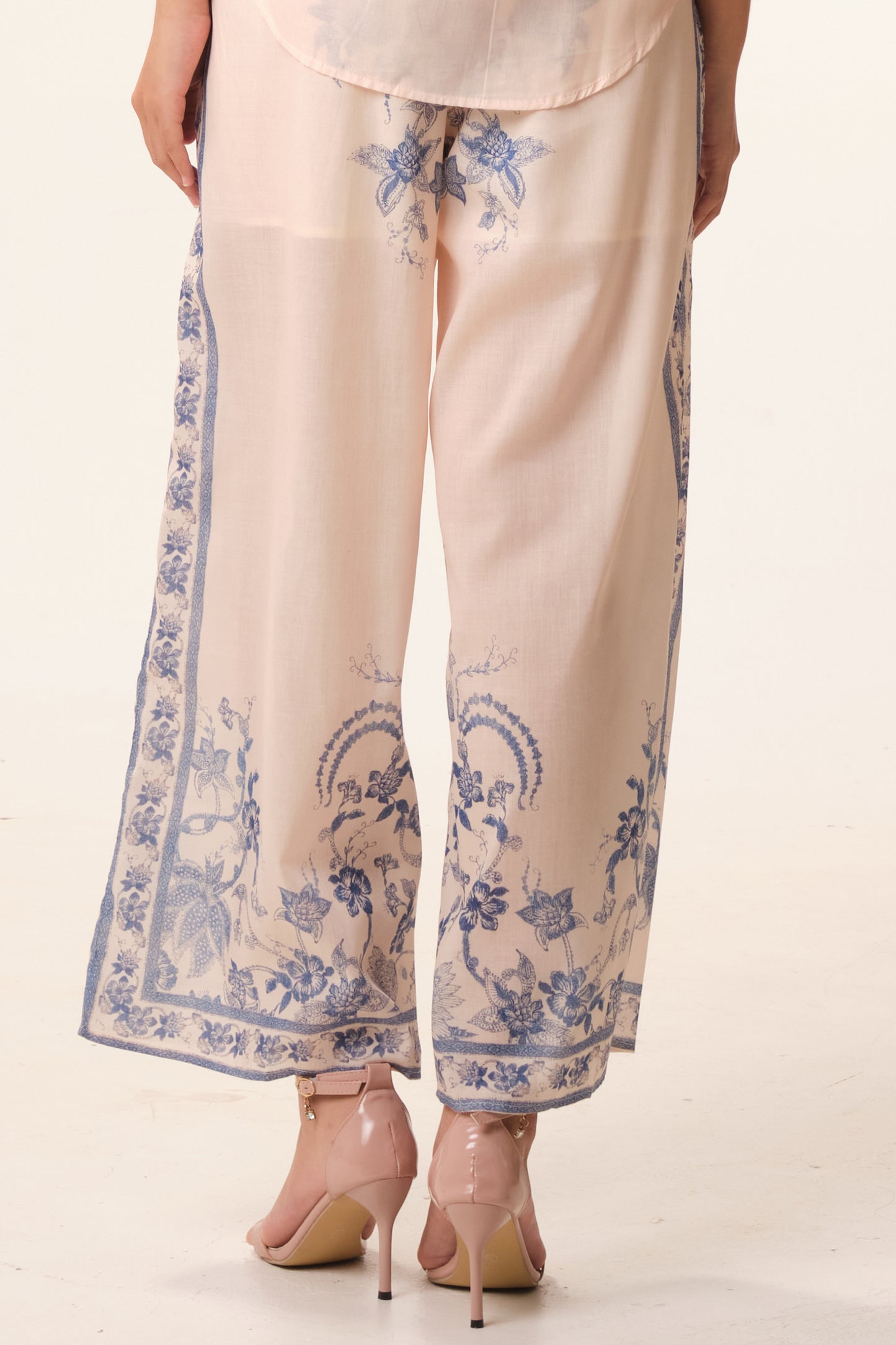 East India Company - Floral Motif Wide-Leg Pants