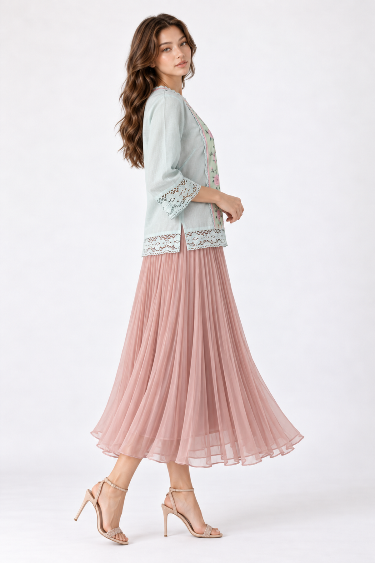 SOMERSET BAY - Crochet-Trim Panelled Lace Blouse
