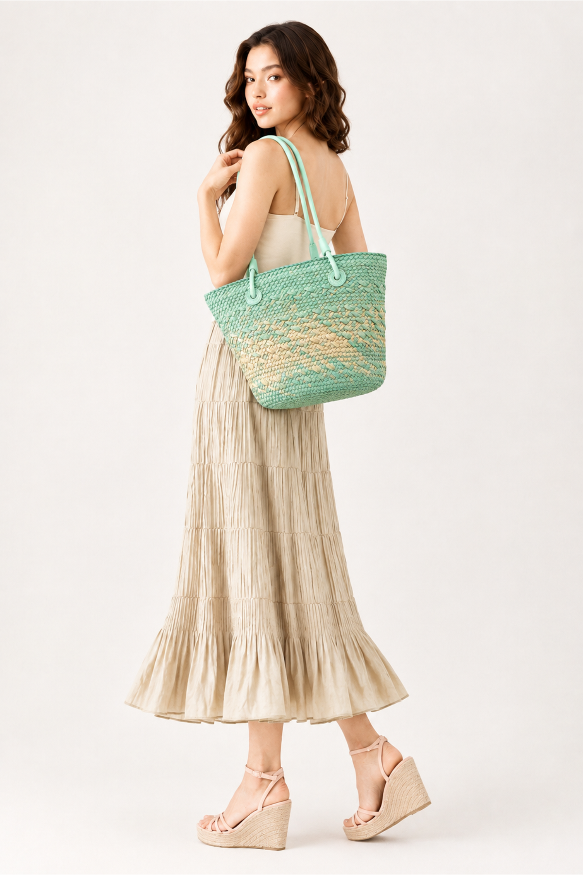 SOMERSET BAY - Seafoam Woven Cyan Straw Tote