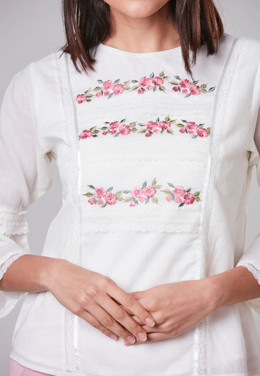 MELANIE - Blouse with Embroidery and Lace Panels