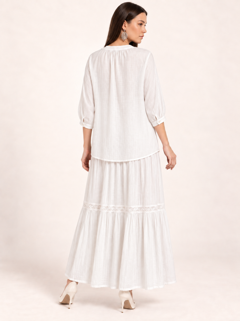 East India Company - Sheena, Embroidered Short Sleeve Blouse