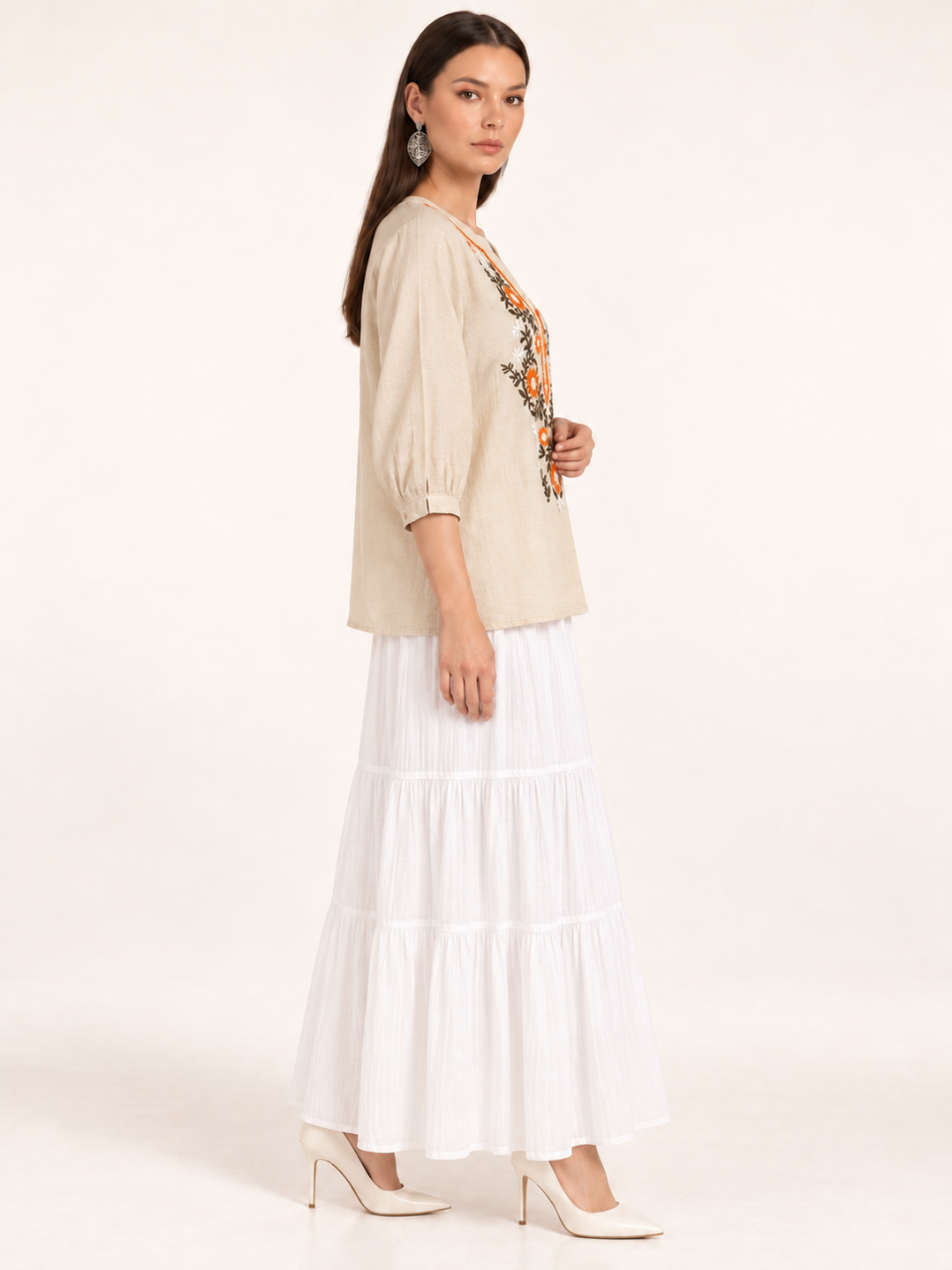 East India Company - Sheena, Embroidered Short Sleeve Blouse