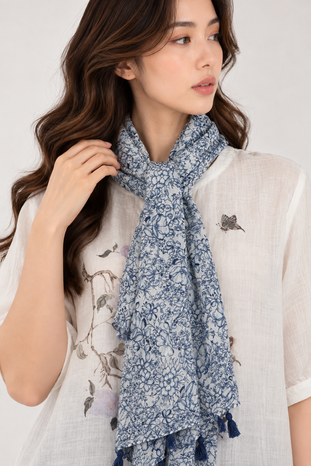 SOMERSET BAY - Blue Chintz Floral Tasseled Scarf