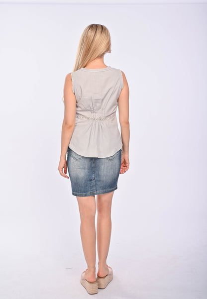 JOURNEY - Embroidered sleeveless blouse