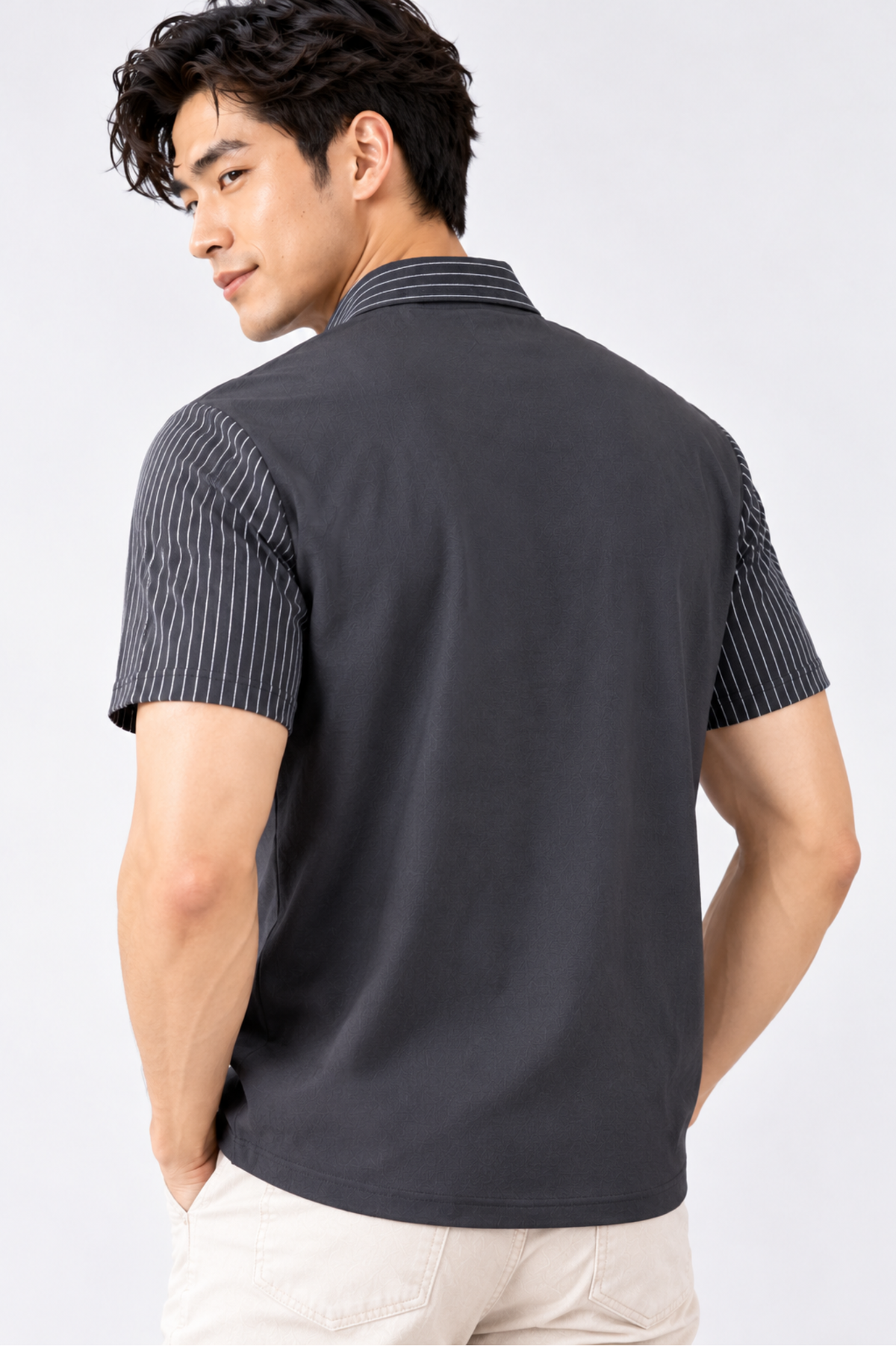 CAPE COD - Men’s Pinstripe-Sleeve Quarter-Zip Polo