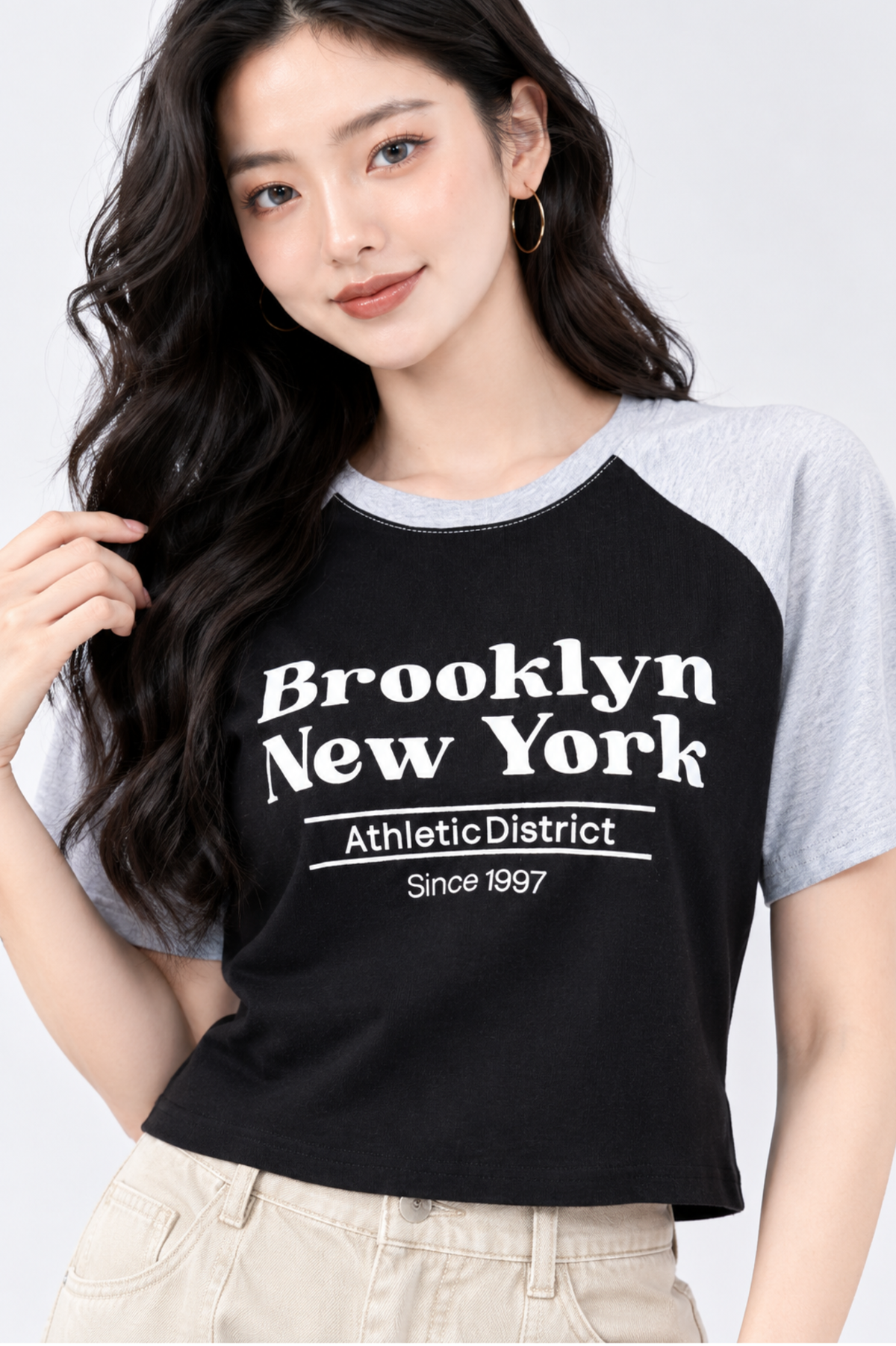 CAPE COD - Black Colourblock Raglan Crop Tee