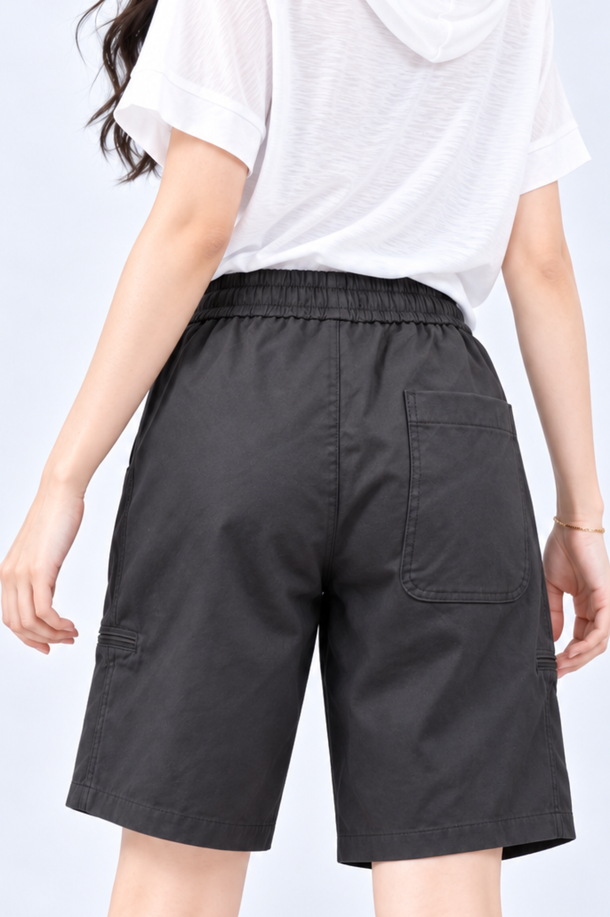 CAPE COD - Wide-Leg Zip Pocket Shorts