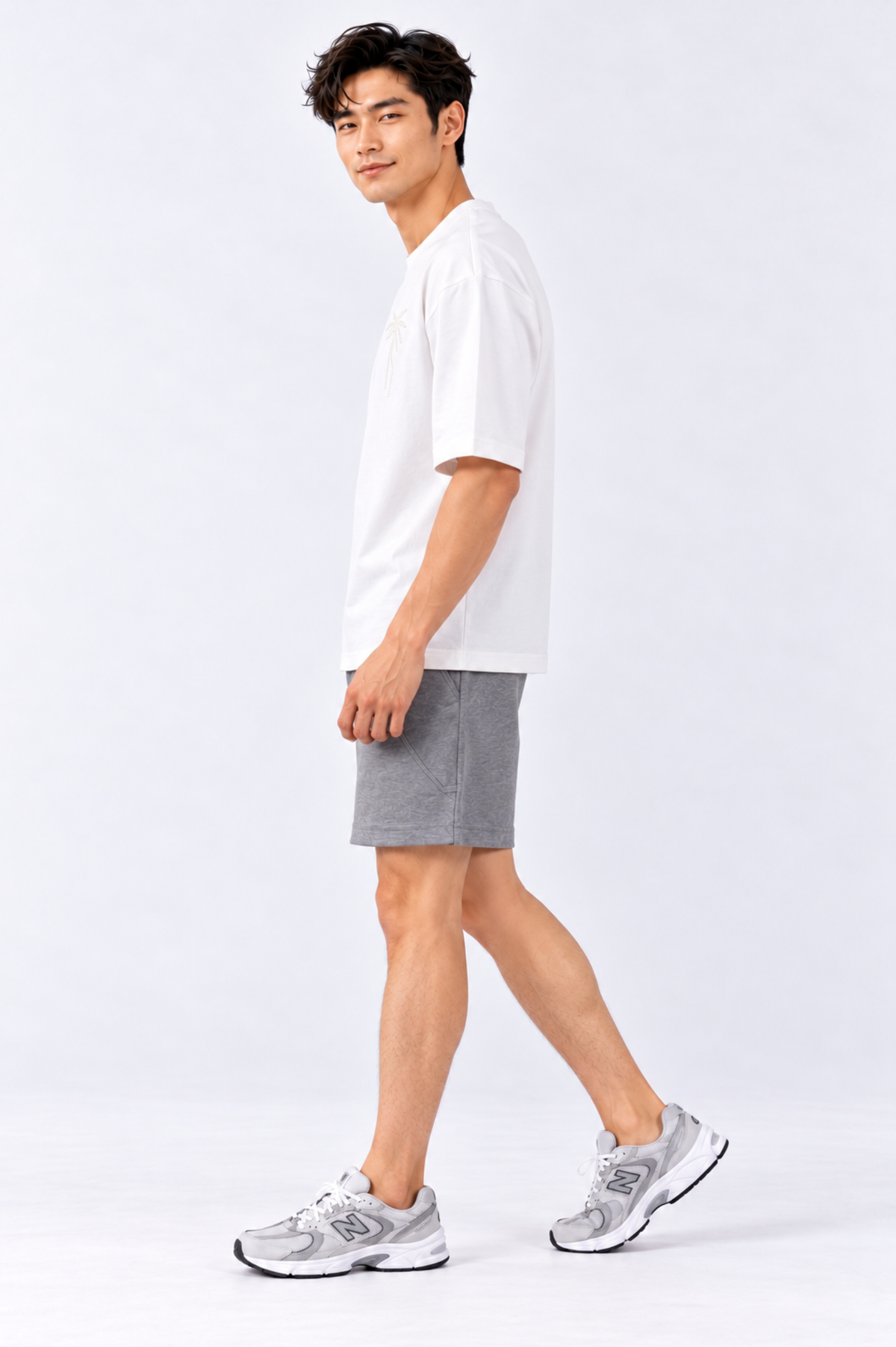 CAPE COD - Embroidered Palm Tree Oversized Tee