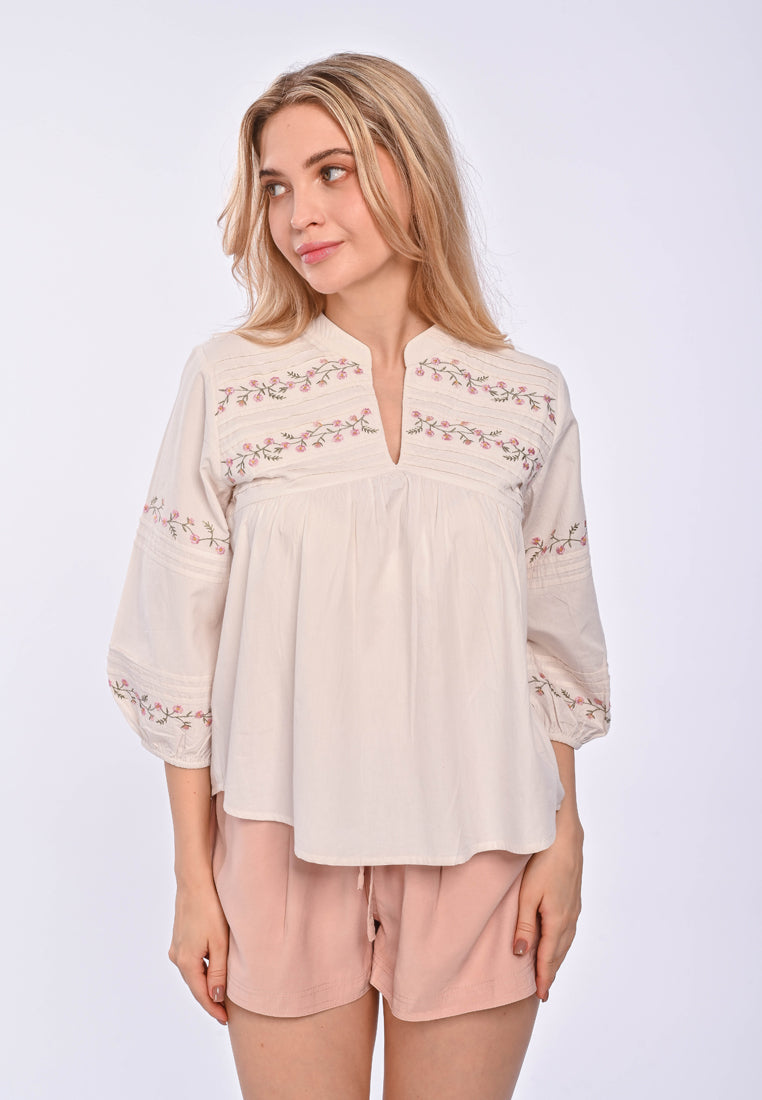 LAUREN - Pleated embroidered blouse