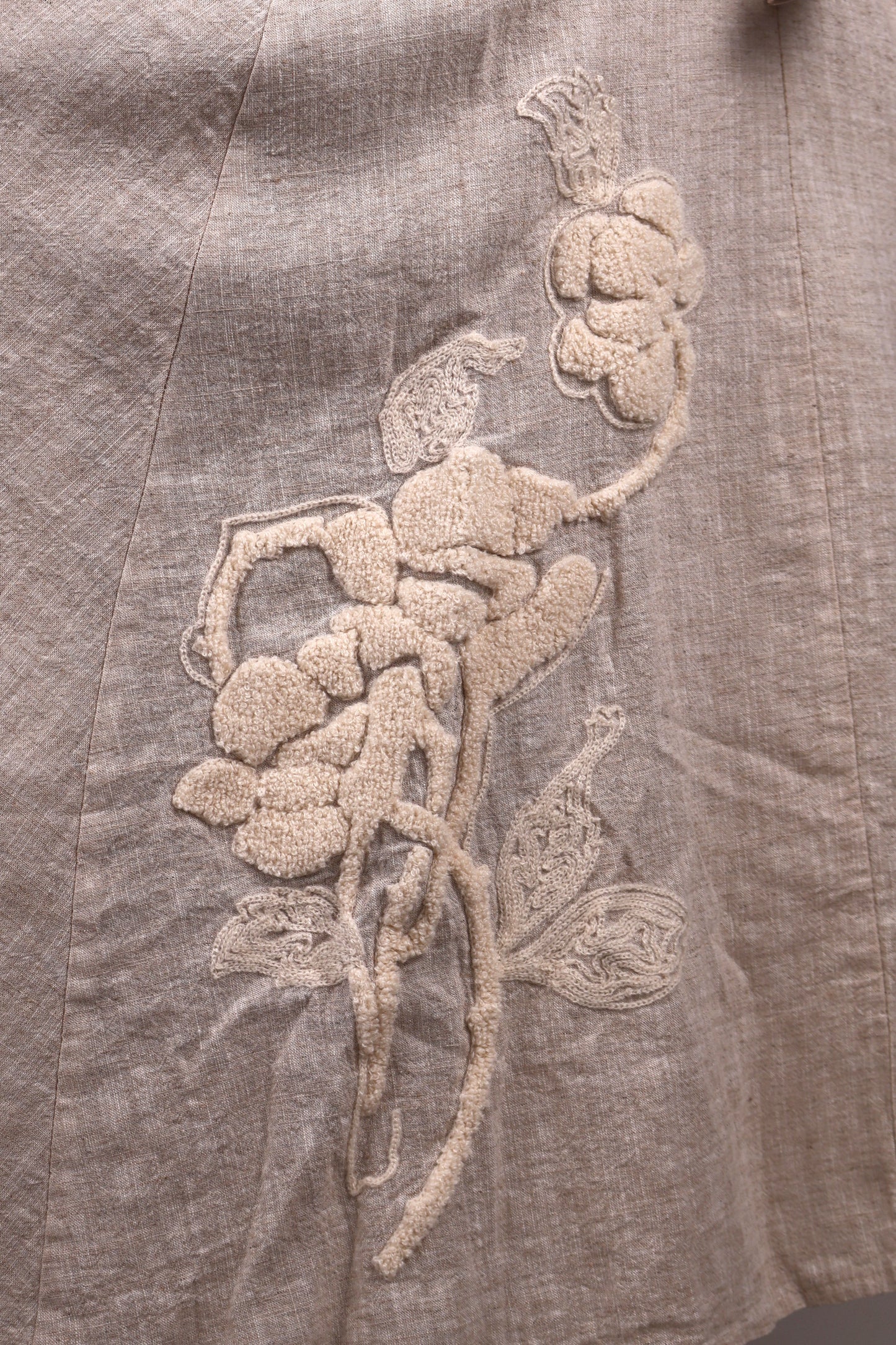 East India Company - Embroidered Linen Circle Skirt