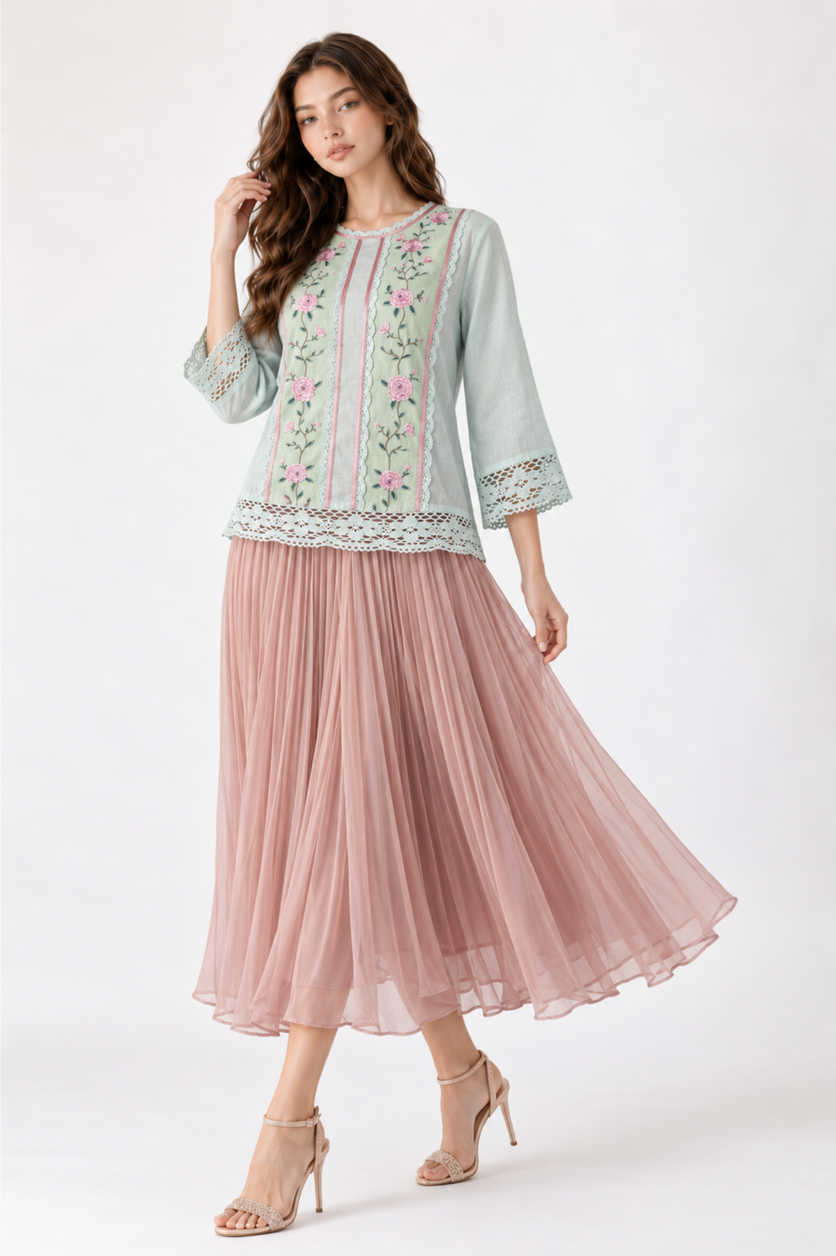 SOMERSET BAY - Crochet-Trim Panelled Lace Blouse