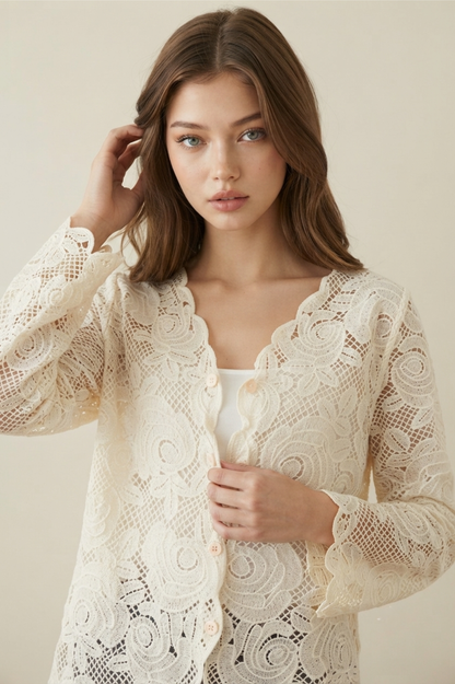 SOMERSET BAY - LONG SLEEVE LACE BLOUSE