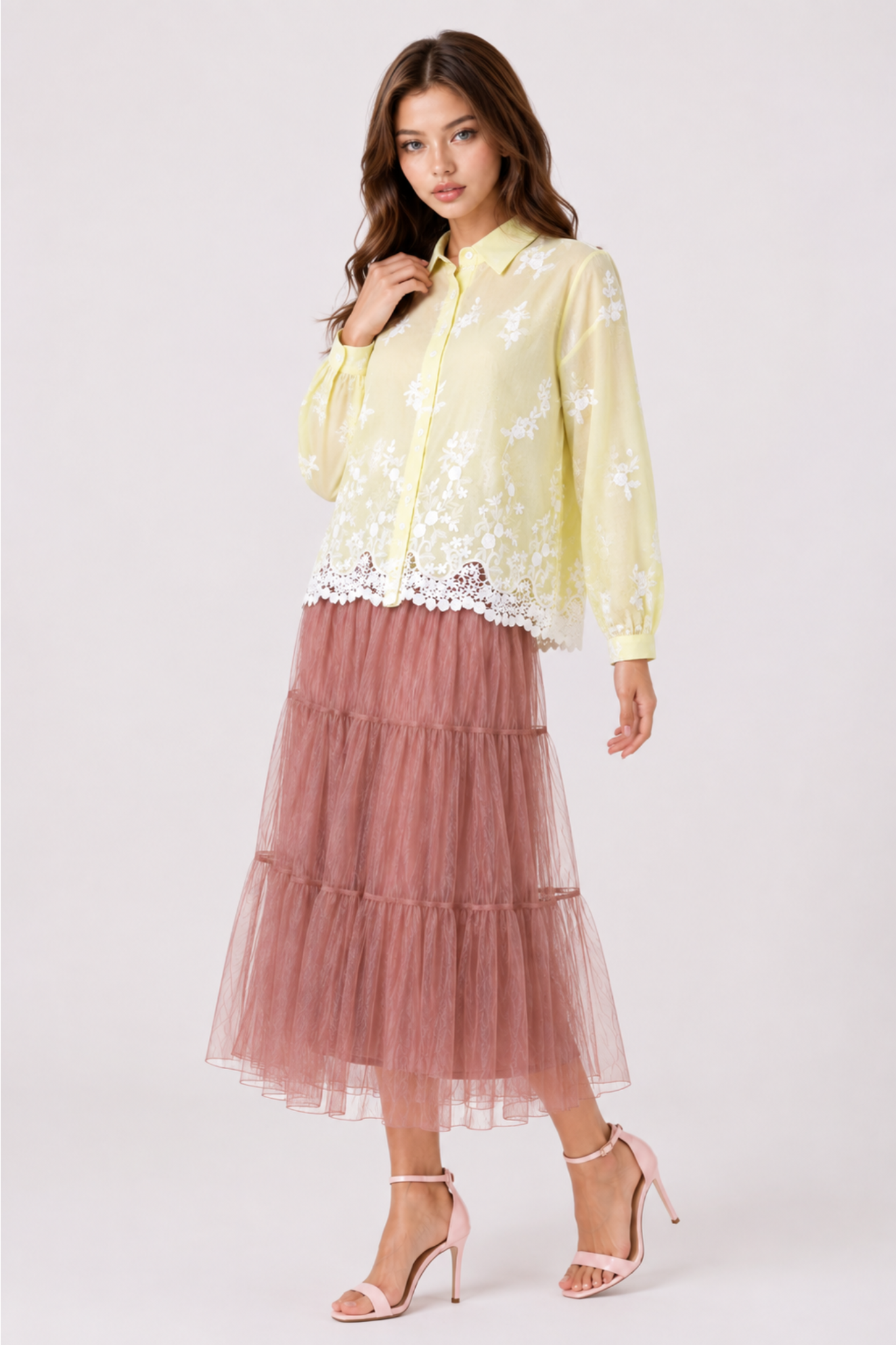 SOMERSET BAY - EMBROIDERED BLOUSE