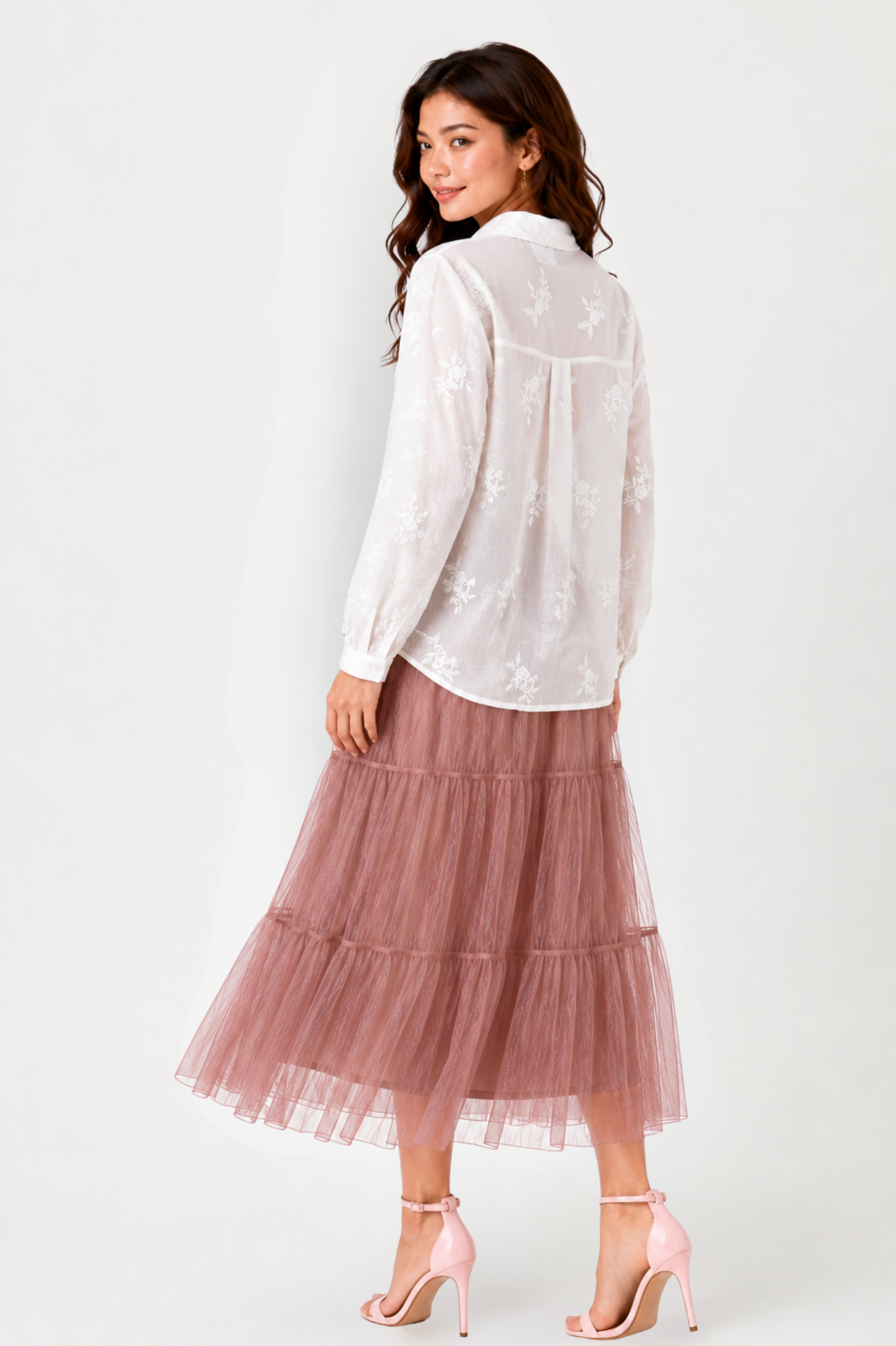 SOMERSET BAY - EMBROIDERED BLOUSE