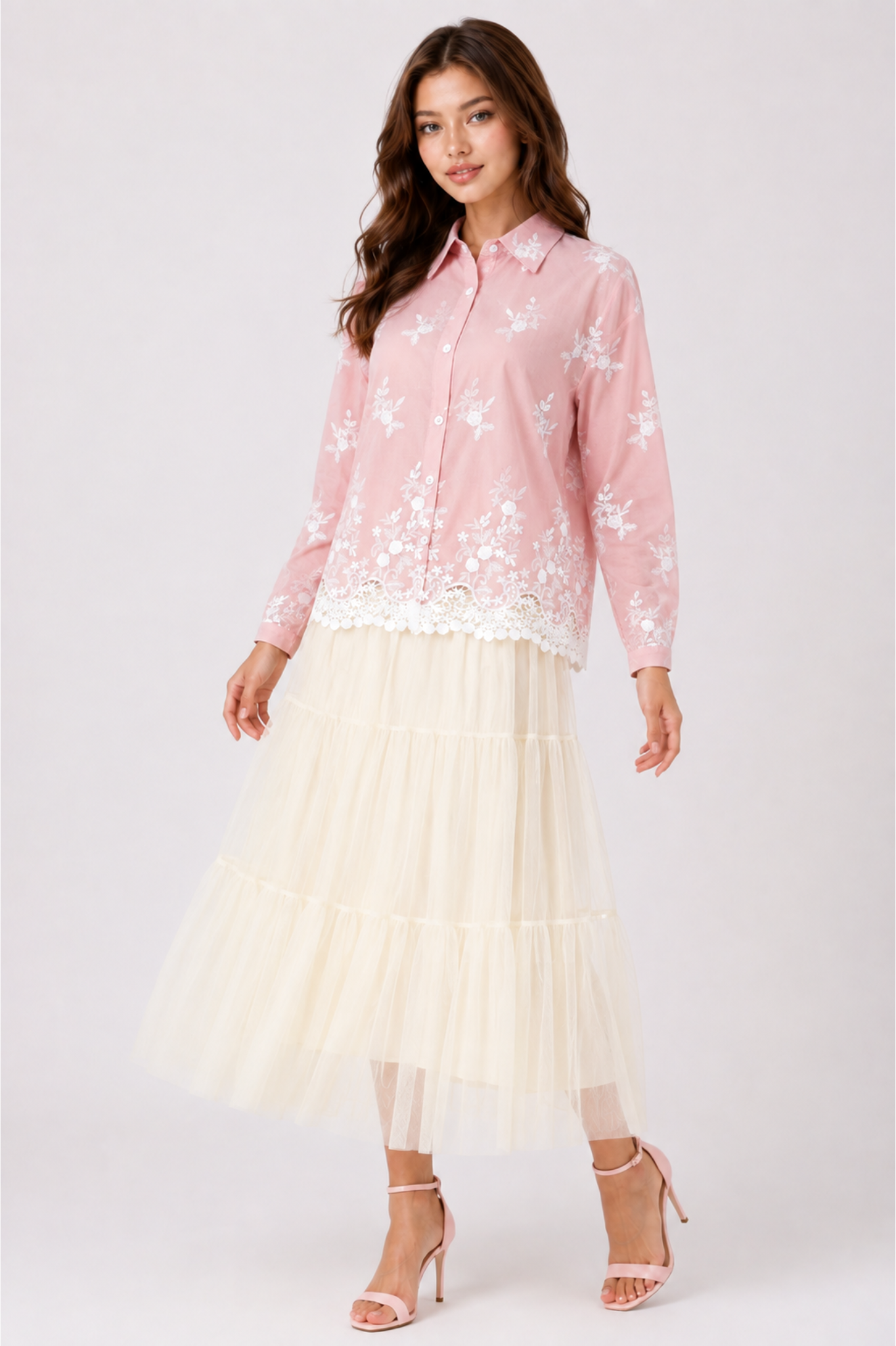 SOMERSET BAY - EMBROIDERED BLOUSE