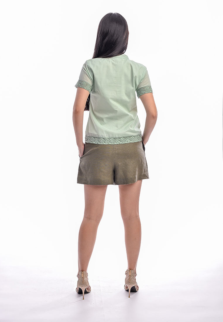 Somerset Bay - Daphne Embroidered Short Sleeve Blouse