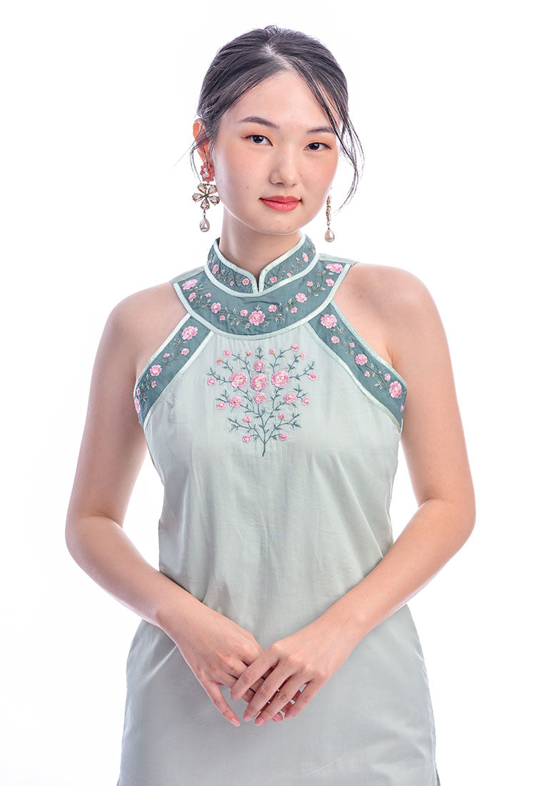 Somerset Bay - VIOLET HALTER EMBROIDERED SHORT DRESS