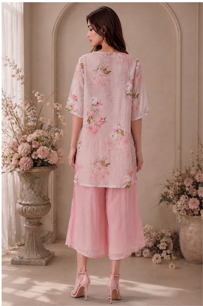 SOMERSET BAY -  THREE QUARTER SLEEVE PINK BLOUSE