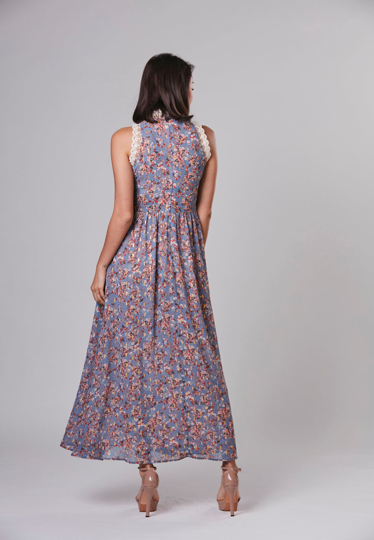 MARIA - Maxi Dress Viscose Floral with Gold Leaf and Laces