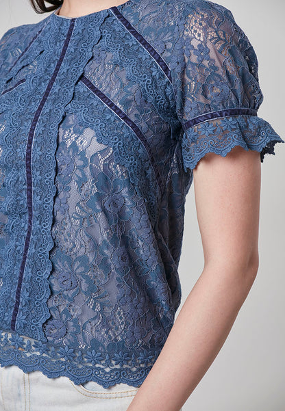 BAILEY - Signature Lace Top