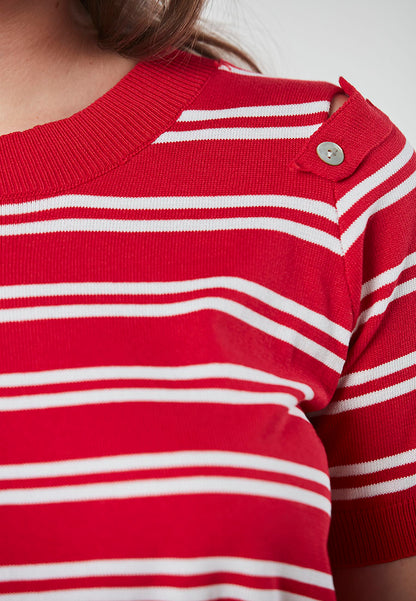 LILAH - Versatile Textured Knit Crop Top