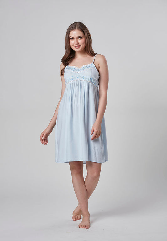 ANGELA - Romantic Chemise with Lace and Embroidery