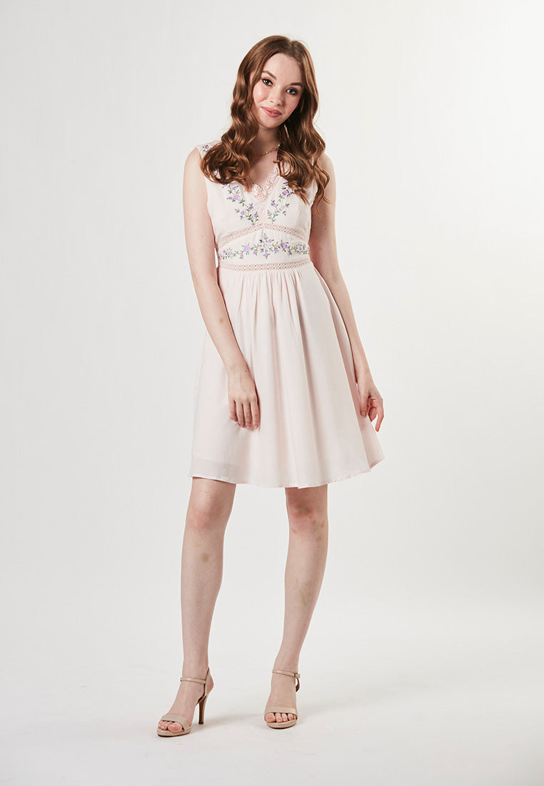 HARLEY - Dress V Neckline Rayon with Embroidery