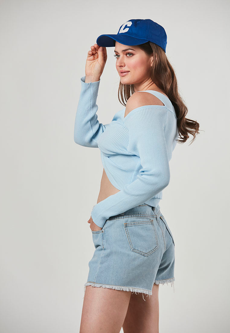 ADELYN - Freestyle Knit Crop Top With A Twist