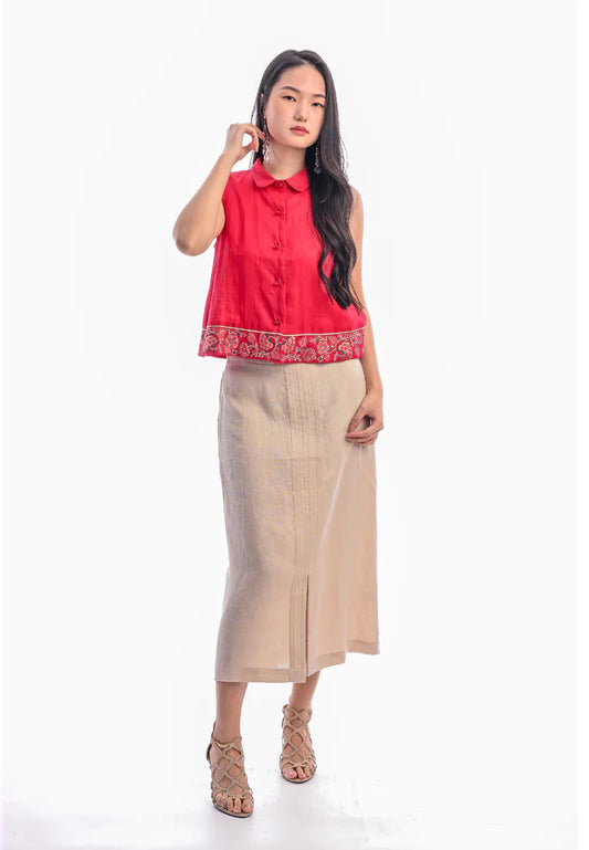 East India Company -Viola, Embroidered Sleeveless Button-Up Blouse