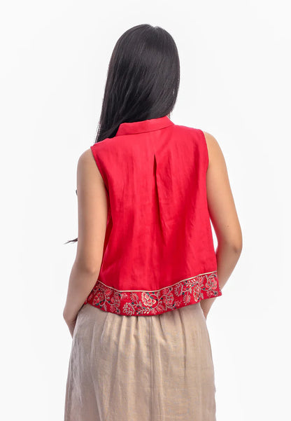 East India Company -Viola, Embroidered Sleeveless Button-Up Blouse